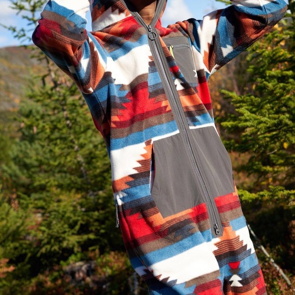 Onepiece Aztec fleece jumpsuit - Picture 7 of 7